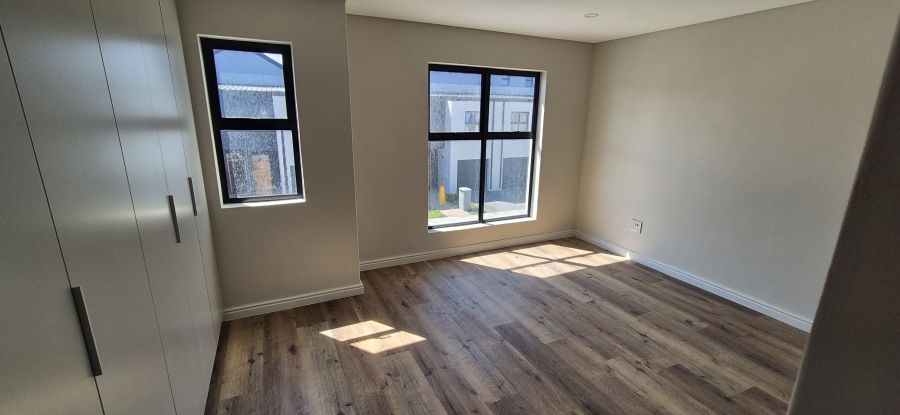 To Let 2 Bedroom Property for Rent in Sandown Western Cape